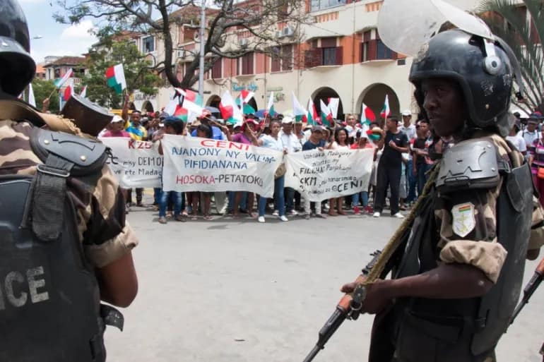  Police Tear-Gas Crowd as Madagascar Protests Escalate 