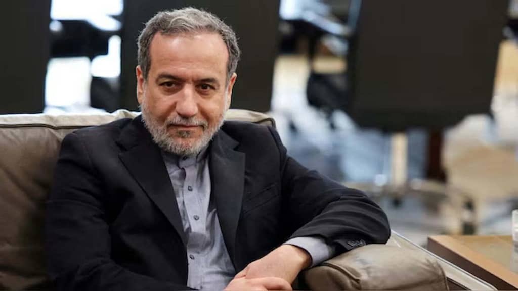 Iran’s Top Diplomat to Meet UN Nuclear Chief in Cairo