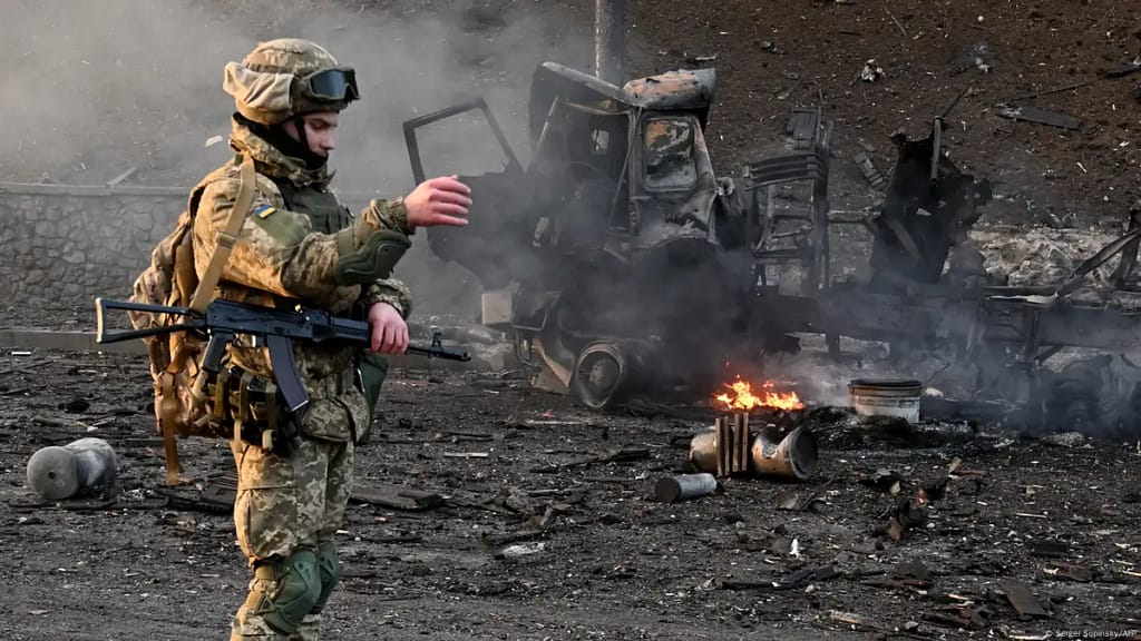  Berlin Urges Stronger EU Sanctions After Russia Drone Strikes Kill 12 in Ukraine