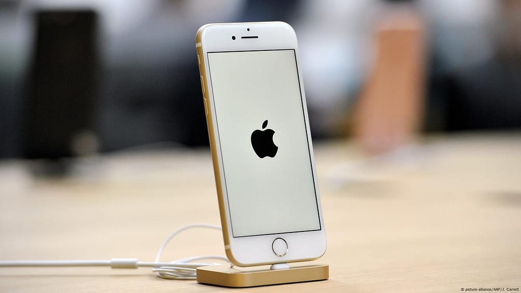 France Slaps Apple with €150 Million Antitrust Fine Over App Tracking Privacy
