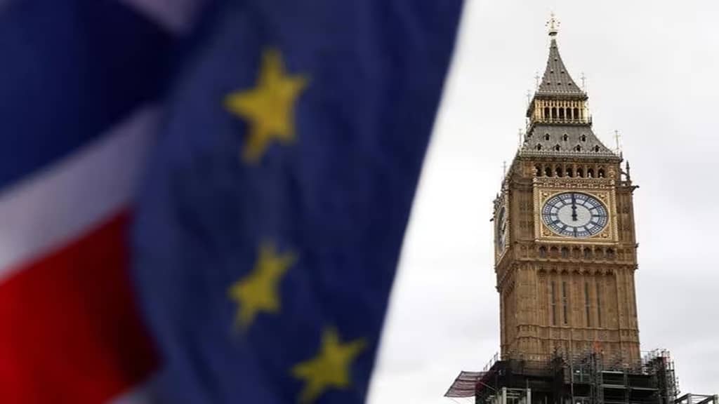 Graduate Visa Reforms Spark Row Between UK Government Departments