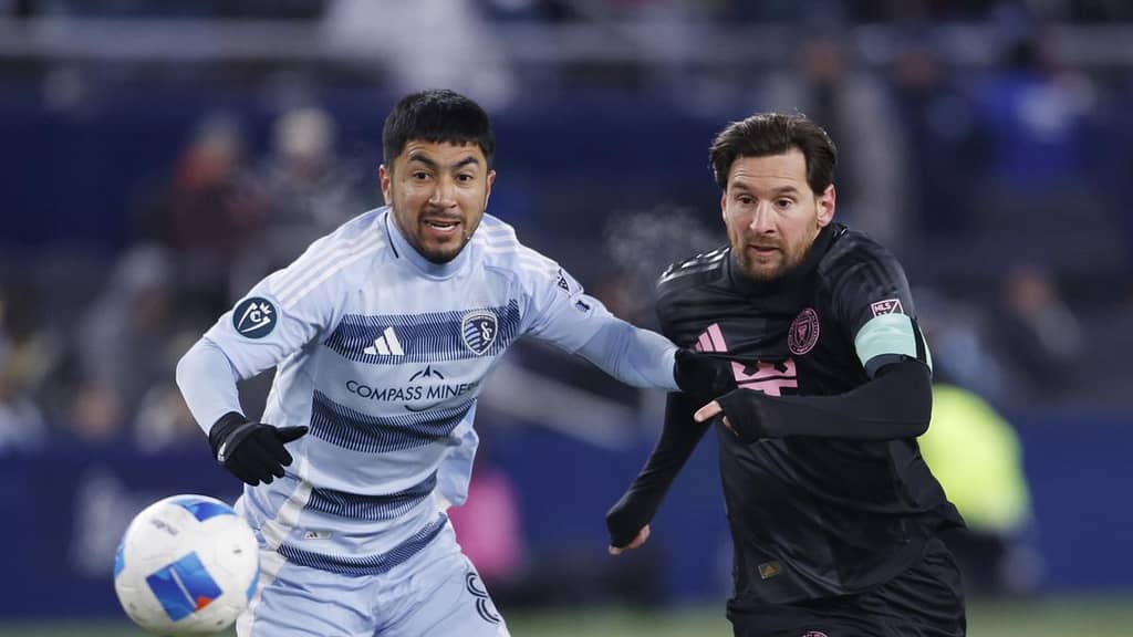 Messi Masterclass Sinks Sporting in Sub-Zero Showdown