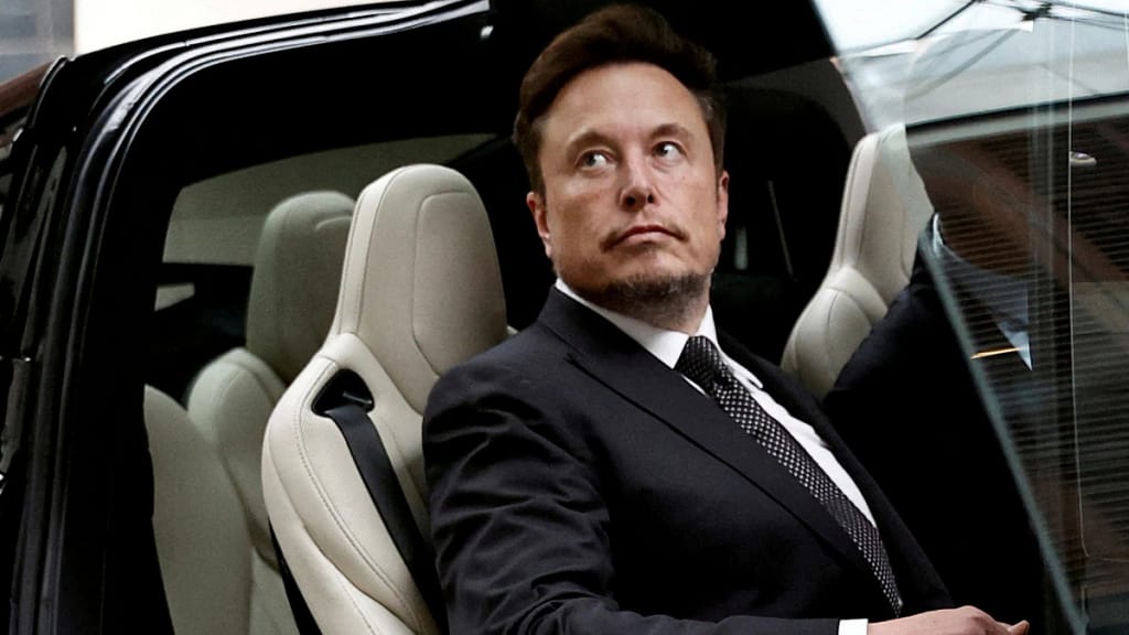 Musk’s Wealth Climbs to $335 Billion Over Tesla Surge, AI Ambitions