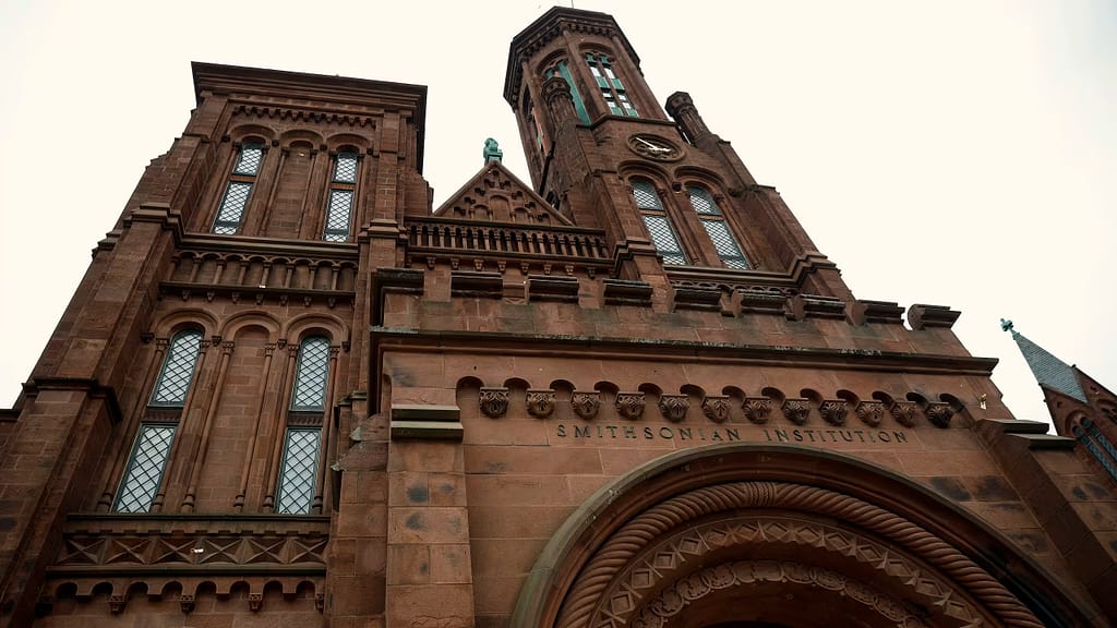 Smithsonian museum (News Central TV)