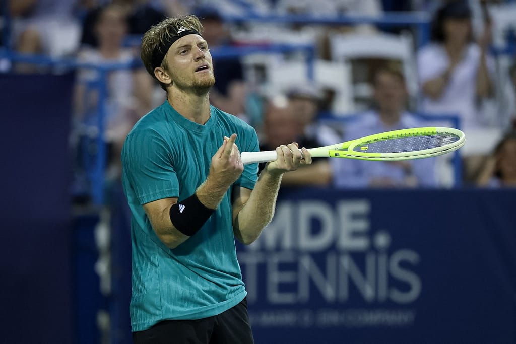 De Minaur Clinches Gruelling DC Open Title