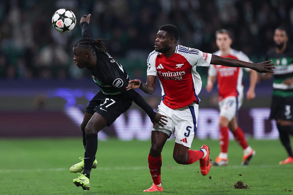 Arsenal Thrash Sporting 5-1 to Bolster Champions League Last-16 Bid