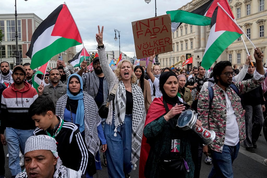 Berlin: Tensions Rise Over Gaza Conflict