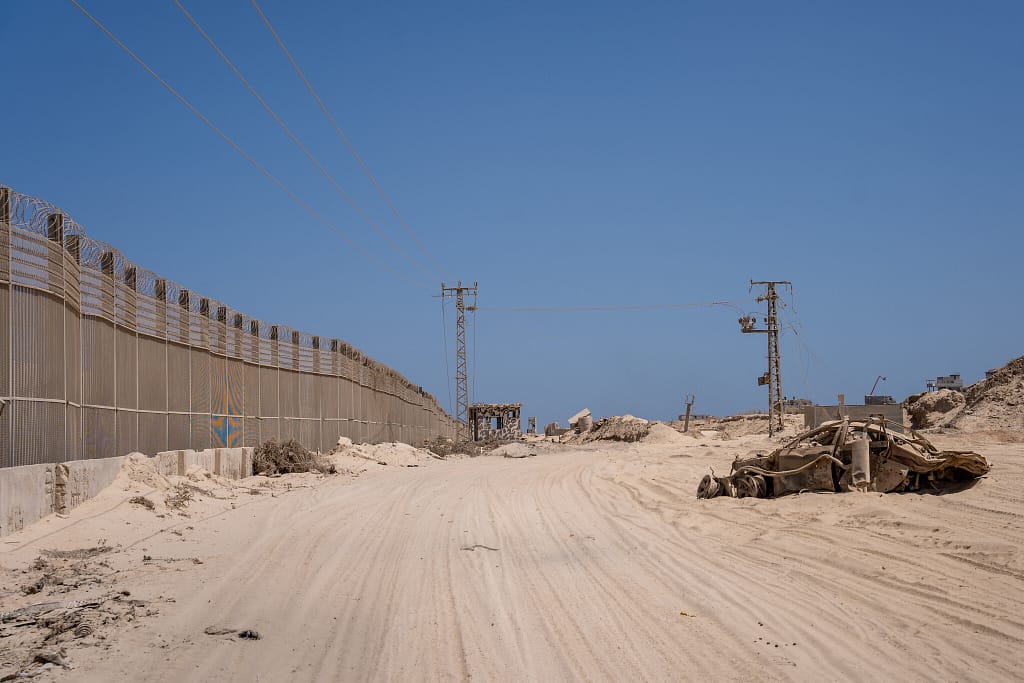Israeli PM Rejects Withdrawal from Philadelphi Corridor