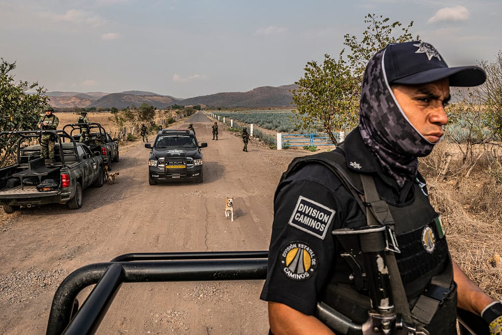 Mexico Extradites 29 Drug Traffickers to US Over Trump Pressure