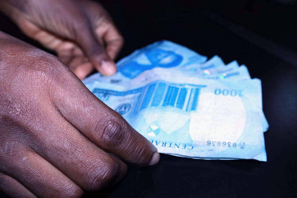 Naira Counting CBN Interest Rate (News Central TV)