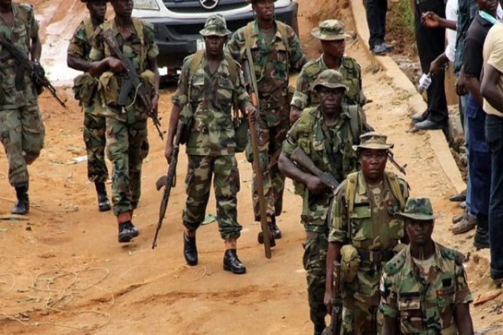 Gunmen Kill 14 People in Plateau Market Ambush