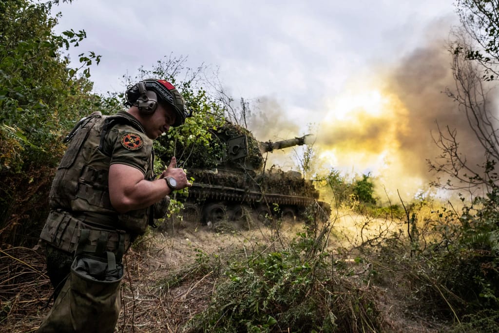 Russia Launches Counteroffensive to Reclaim Ukrainian-Captured Kursk