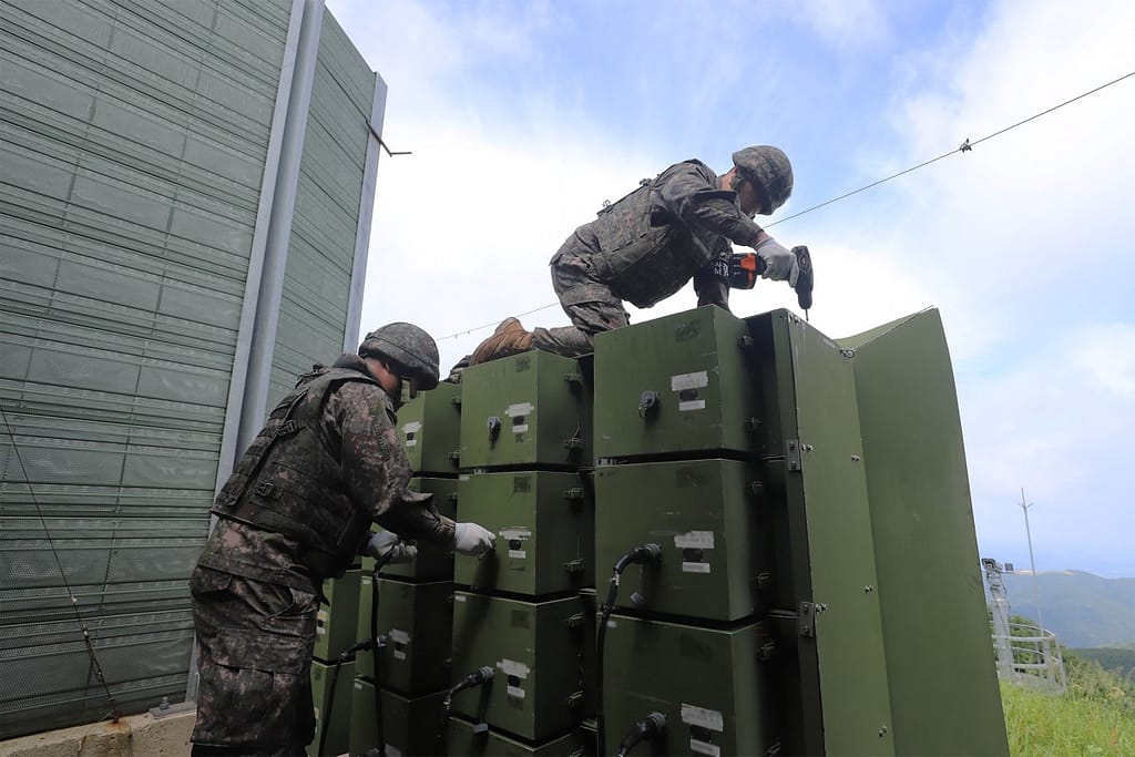 Seoul Removes Loudspeakers from North Border