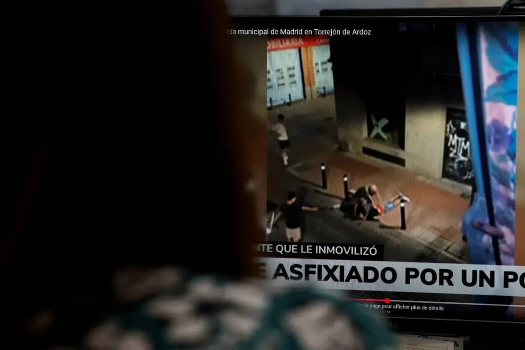 Spanish Officer Investigated After Suspect Dies in Chokehold