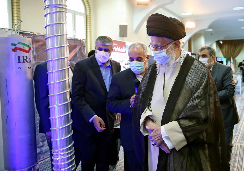 US Imposes New Sanctions on Iran's Nuclear Programme Ahead of Talks