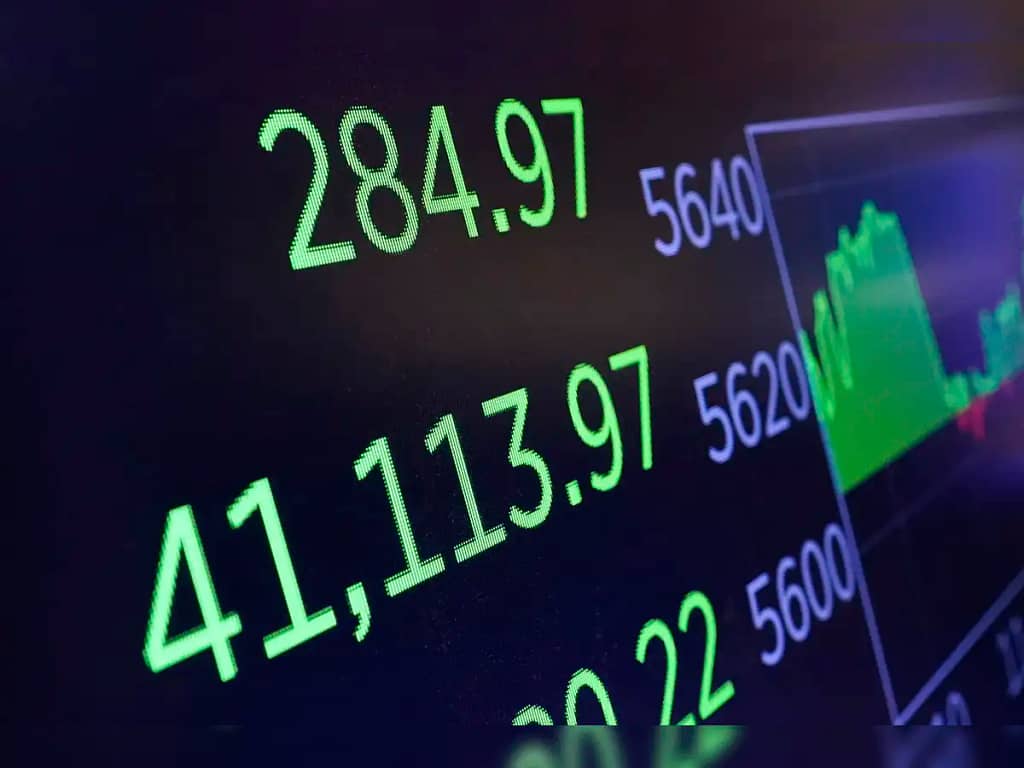 Global Stock Markets Surge Over Hopes for US-China Trade Truce
