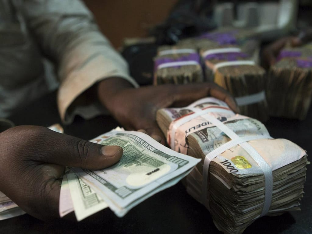 Naira-and-Dollars (News Central TV)