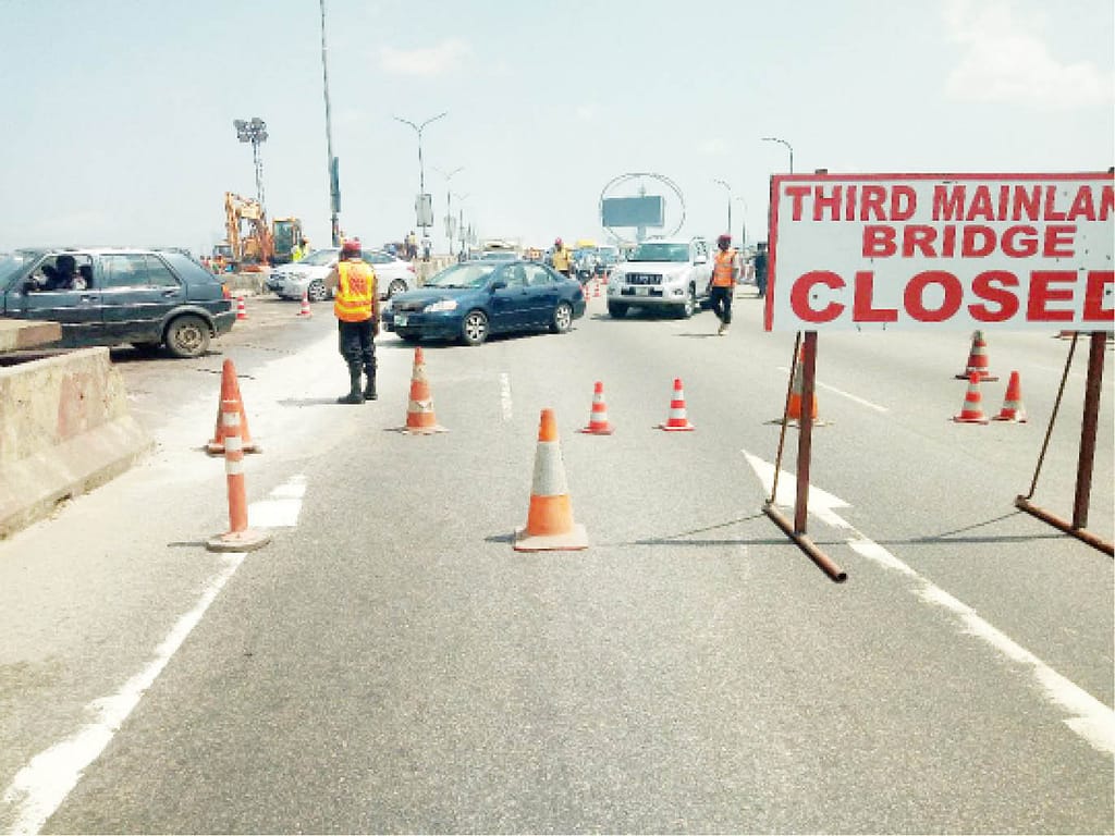 Third-Mainland-Bridge-closes (News Central TV)