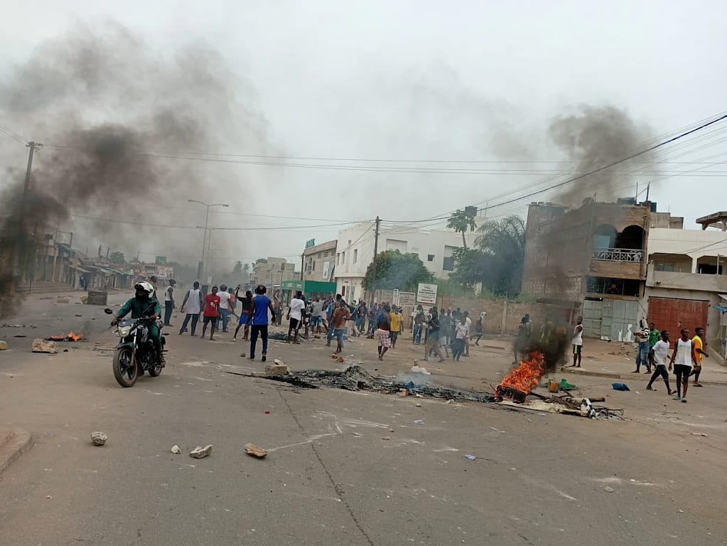 Consumer Rights Groups Decry Internet Clampdown in Togo