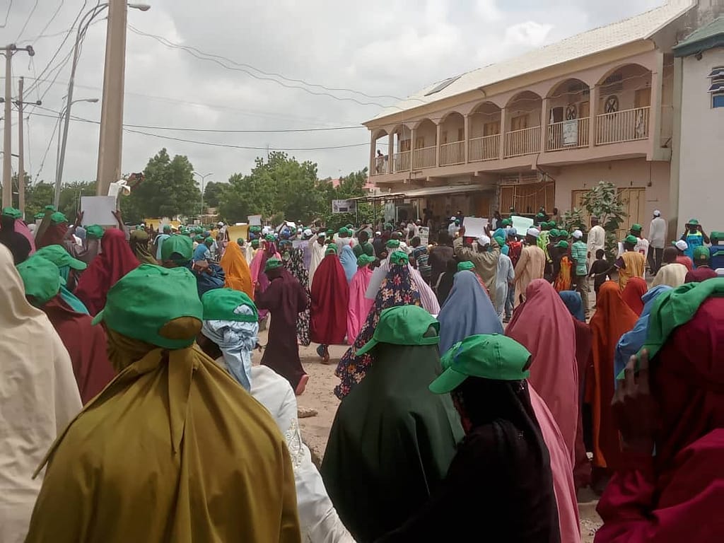 Tinubu Supporters in Kano Stage Counter-Protests, Call for Dialogue
