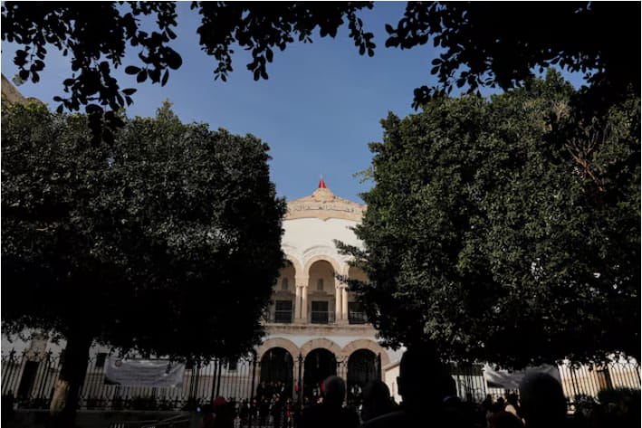 Tunisians Protest After School Wall Kills Three Students