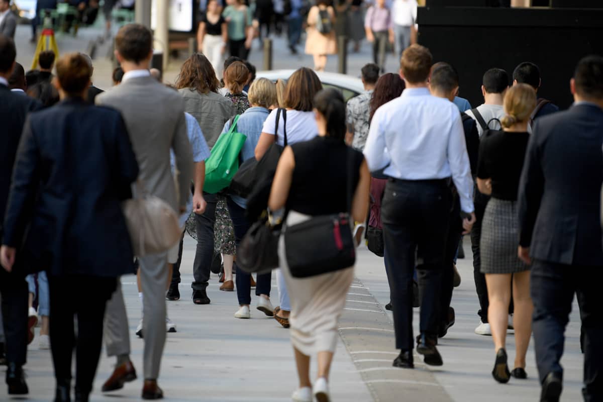 UK Unemployment Rises to 4.5%, The Highest Since August 2021
