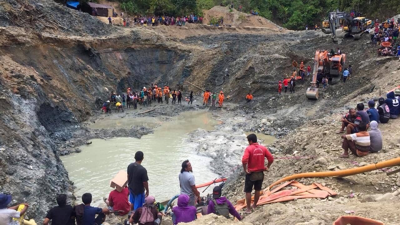 Indonesia Mine Landslide Kills Five Workers