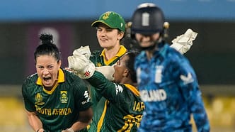 South Africa Crush England to Reach First ODI Final